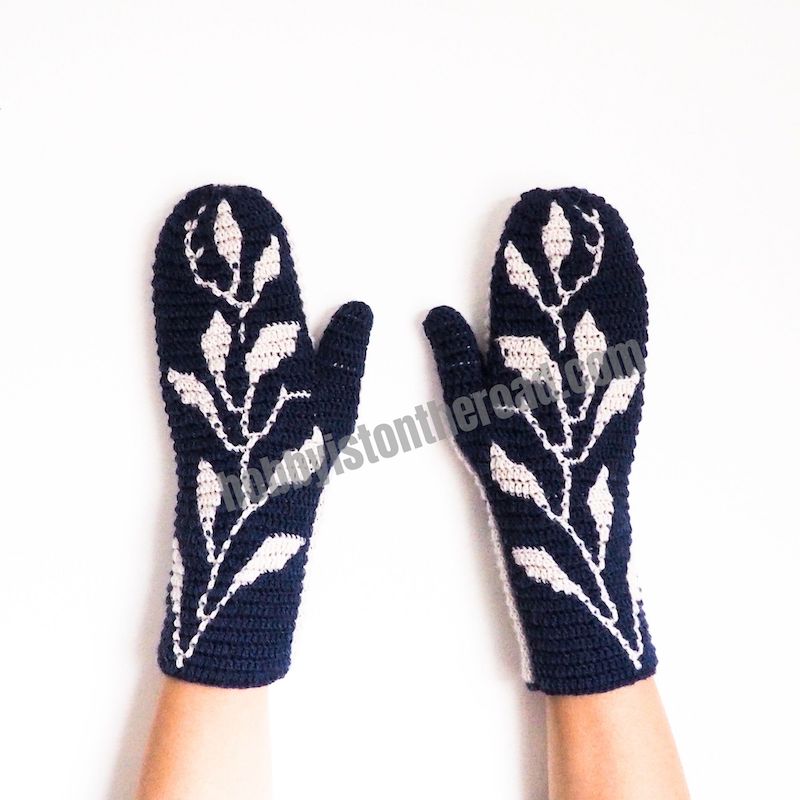 Frosted Leaves Mittens crochet pattern