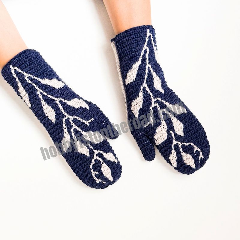 Frosted Leaves Mittens crochet pattern